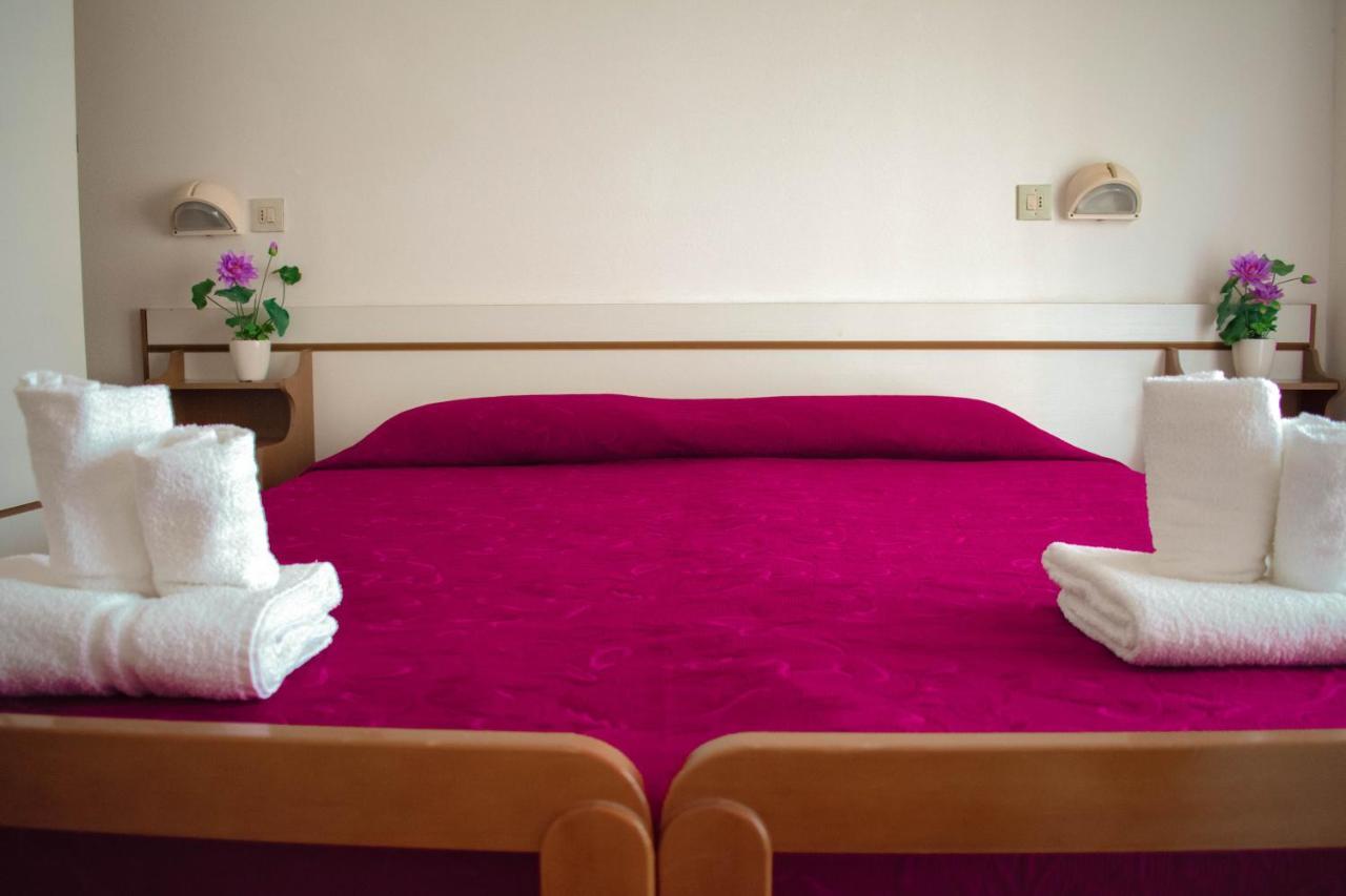 Lalla Hotel 3*