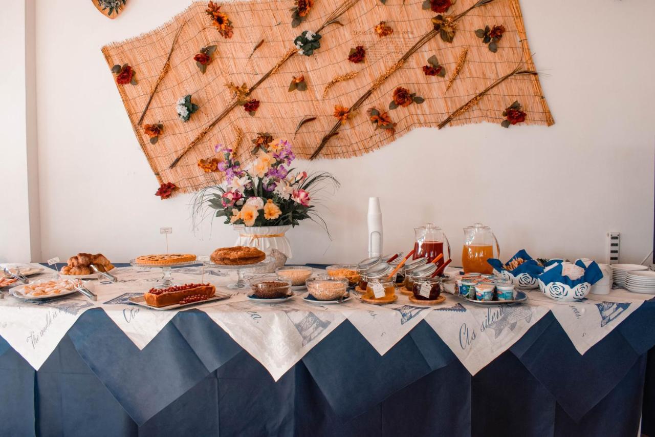 Lalla Hotel Cervia